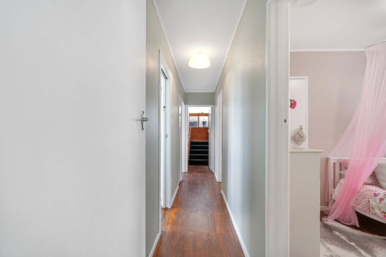 Photo of property in 16 Otuhiwai Crescent, Tikipunga, Whangarei, 0112