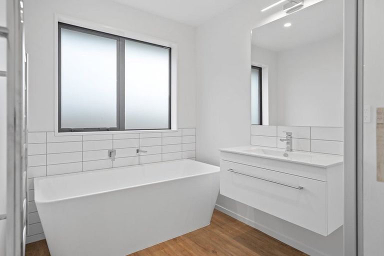 Photo of property in 27 Lovelock Avenue, Rolleston, 7615