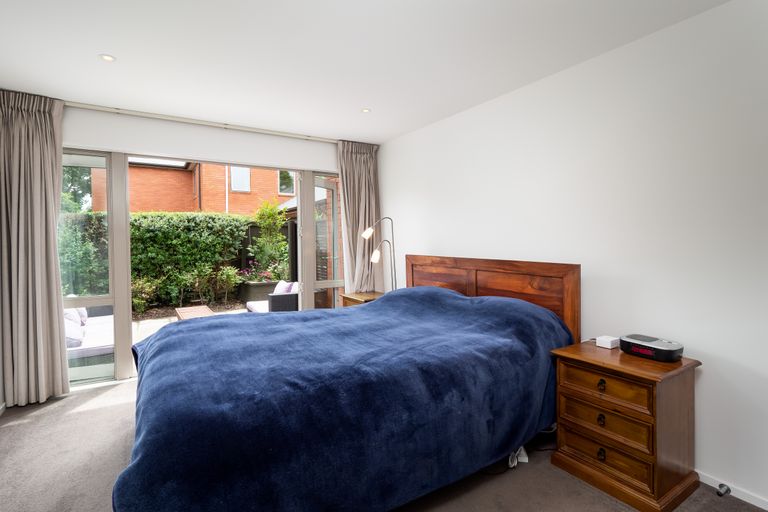 Photo of property in 109 Innes Road, St Albans, Christchurch, 8052