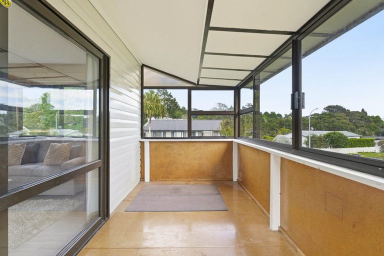 Photo of property in 50 Gatman Street, Birkdale, Auckland, 0626