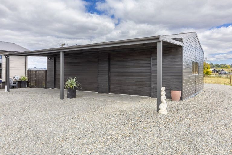 Photo of property in 1 Elm Place, Tikipunga, Whangarei, 0112
