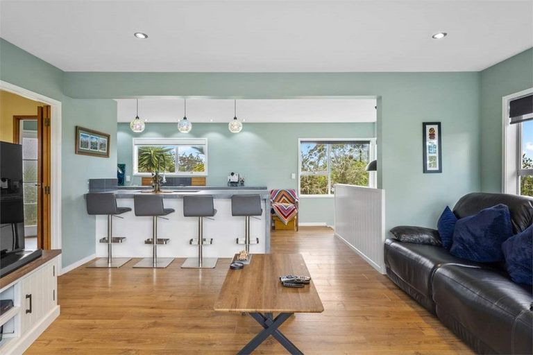 Photo of property in 20 Redwood Drive, Massey, Auckland, 0614
