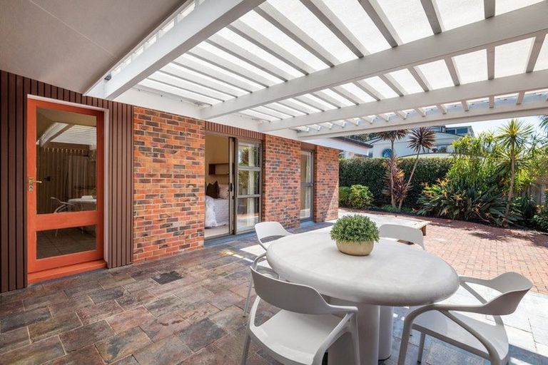 Photo of property in 18 Sanders Avenue, Takapuna, Auckland, 0622