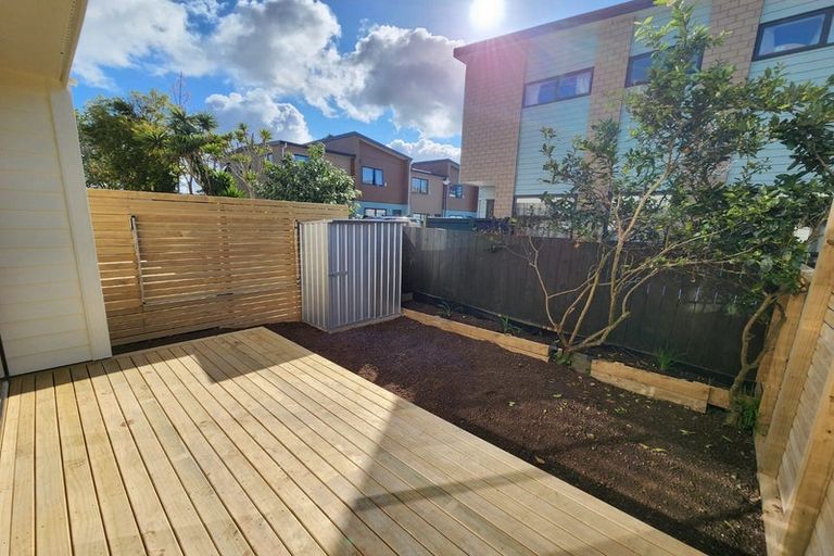 Photo of property in 4/25 Manse Road, Pahurehure, Papakura, 2113