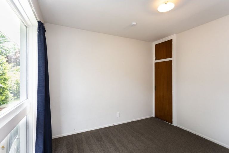 Photo of property in 8 Ashfield Place, Ilam, Christchurch, 8041