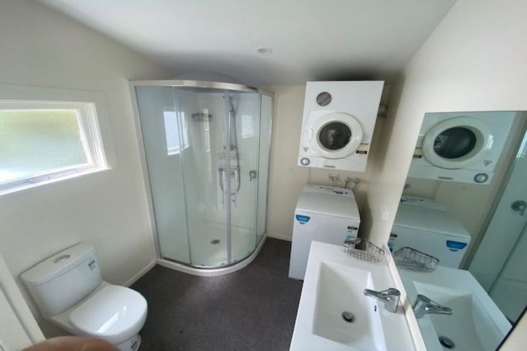 Photo of property in 11 Salisbury Terrace, Mount Cook, Wellington, 6021