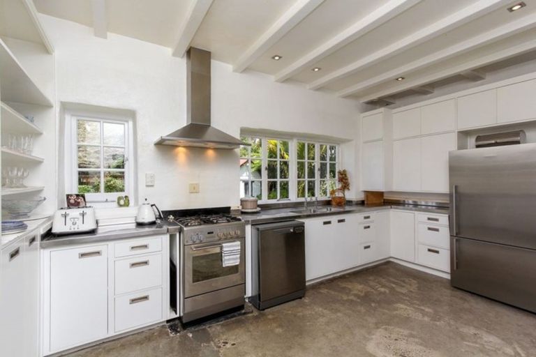 Photo of property in 190 Rata Street, Inglewood, 4330