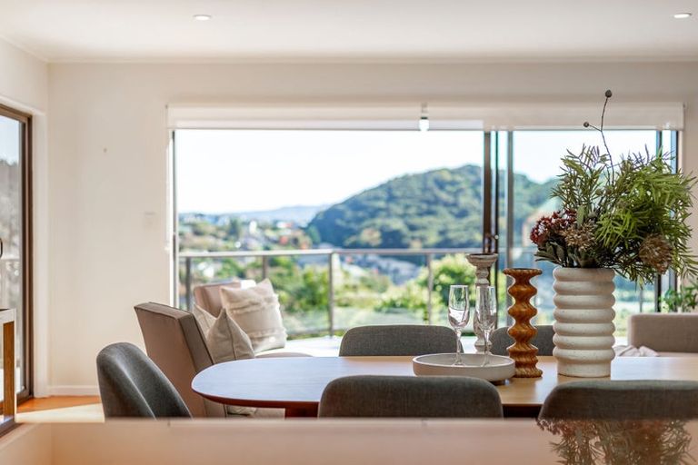 Photo of property in 22 Sailmaker Close, Whitby, Porirua, 5024