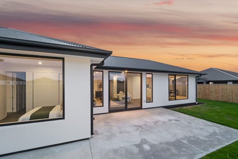 Photo of property in 18 Hunt Road, Rolleston, 7615