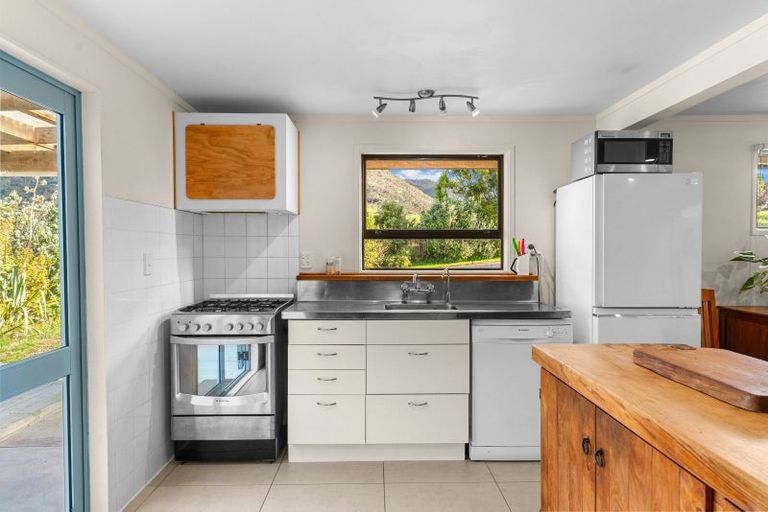Photo of property in 18 Basil Road, Whangarei Heads, Whangarei, 0174