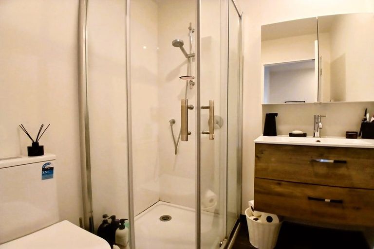 Photo of property in 53 Selo Street, Glen Eden, Auckland, 0602