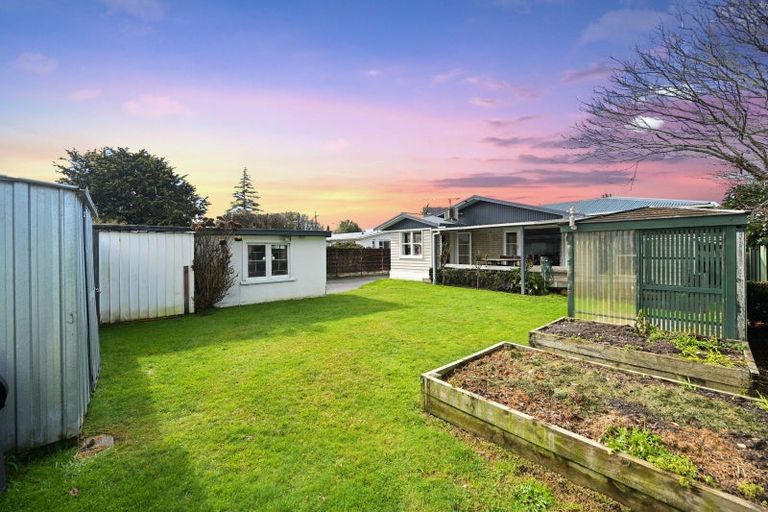 Photo of property in 69 Resthill Crescent, Glenview, Hamilton, 3206