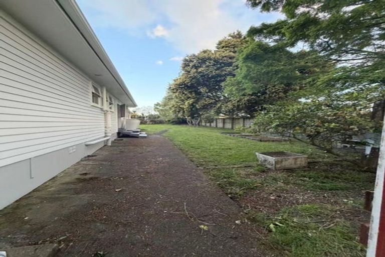 Photo of property in 26 Pinedale Place, Henderson, Auckland, 0610
