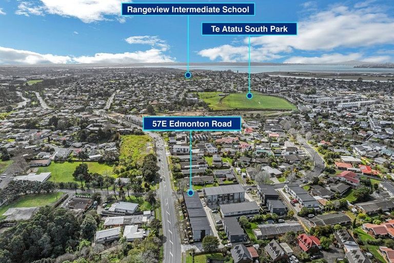 Photo of property in 57e Edmonton Road, Henderson, Auckland, 0612