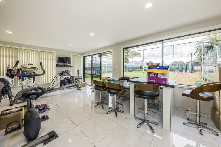 Photo of property in 36 Carruth Road, Papatoetoe, Auckland, 2025