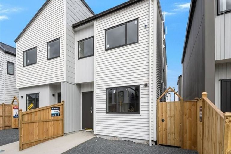 Photo of property in 55 Kairakau Street, Papakura, 2110