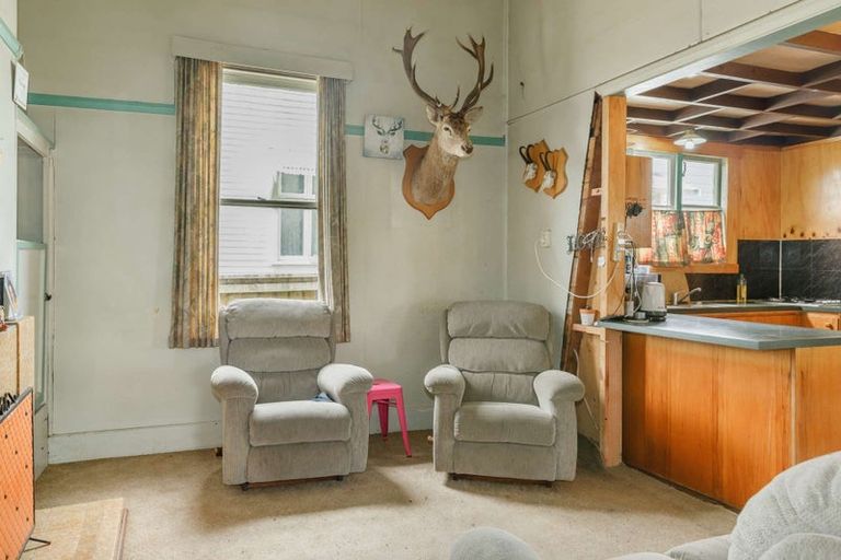 Photo of property in 116 Derby Street, Westport, 7825