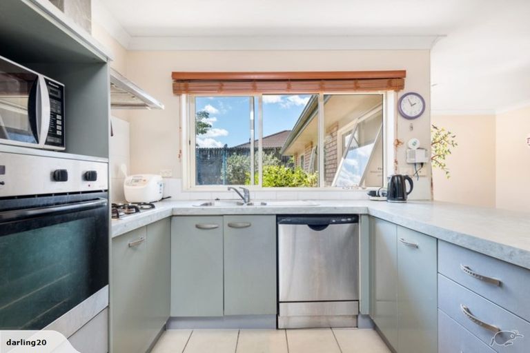 Photo of property in 80 Hillwell Drive, Henderson, Auckland, 0612