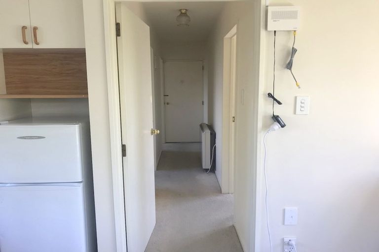 Photo of property in 1/12 Field Terrace, Upper Riccarton, Christchurch, 8041