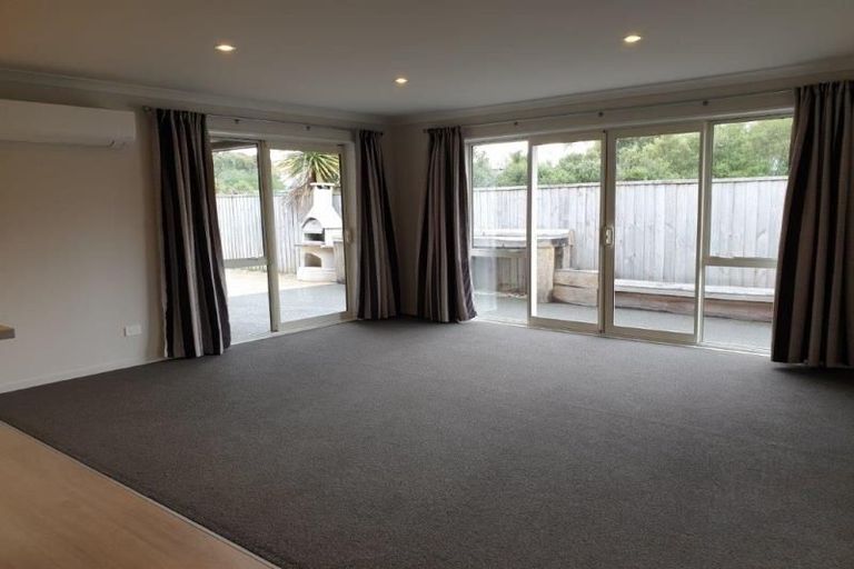 Photo of property in 25 Franklin Drive, Rangiora, 7400
