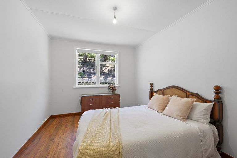 Photo of property in 12 Regent Place, Blagdon, New Plymouth, 4310