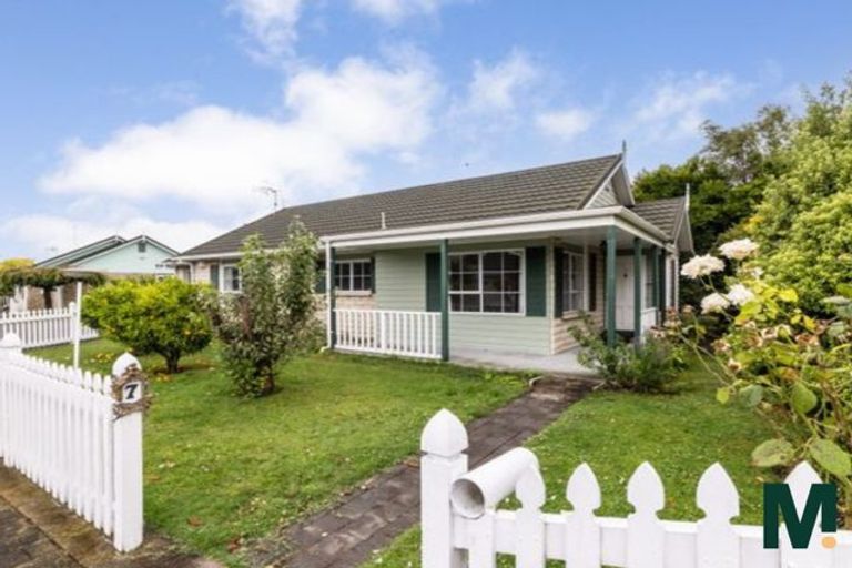Photo of property in 7/21 Havelock Road, Havelock North, 4130