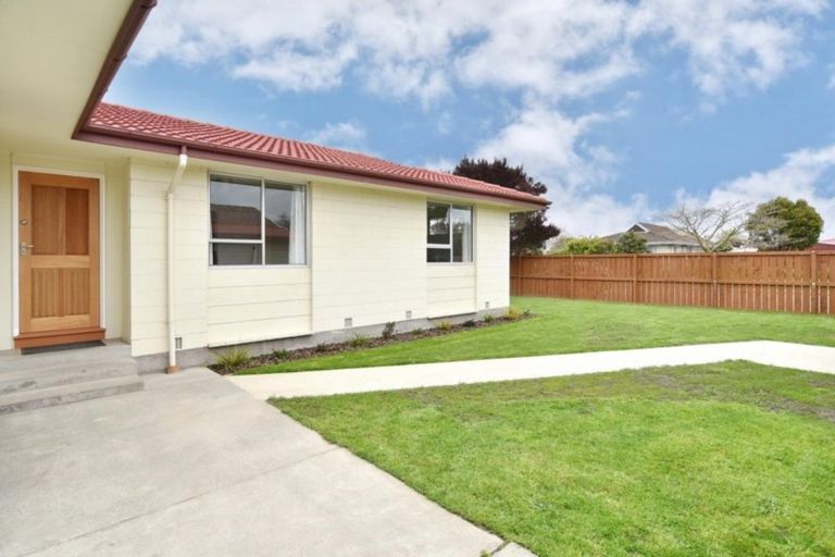 Photo of property in 42 Trevor Street, Hornby, Christchurch, 8042