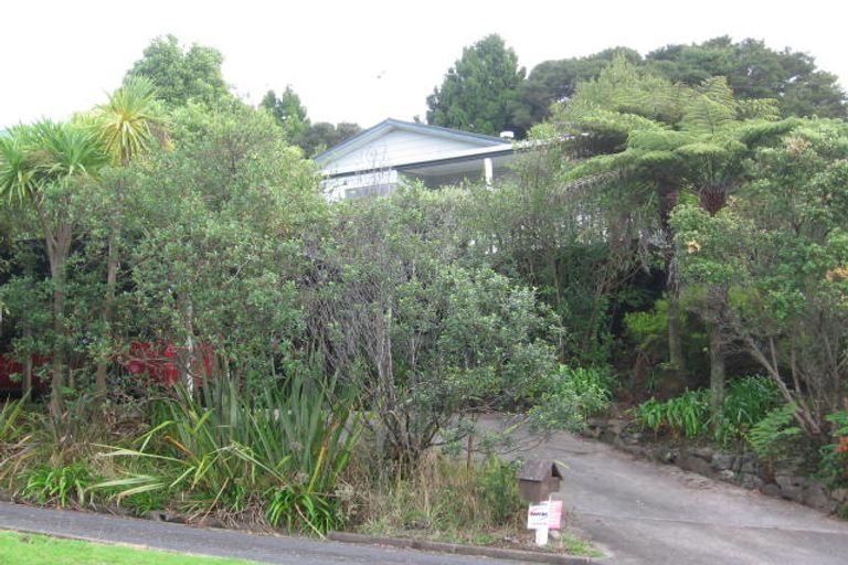 Photo of property in 29 Shetland Street, Glen Eden, Auckland, 0602