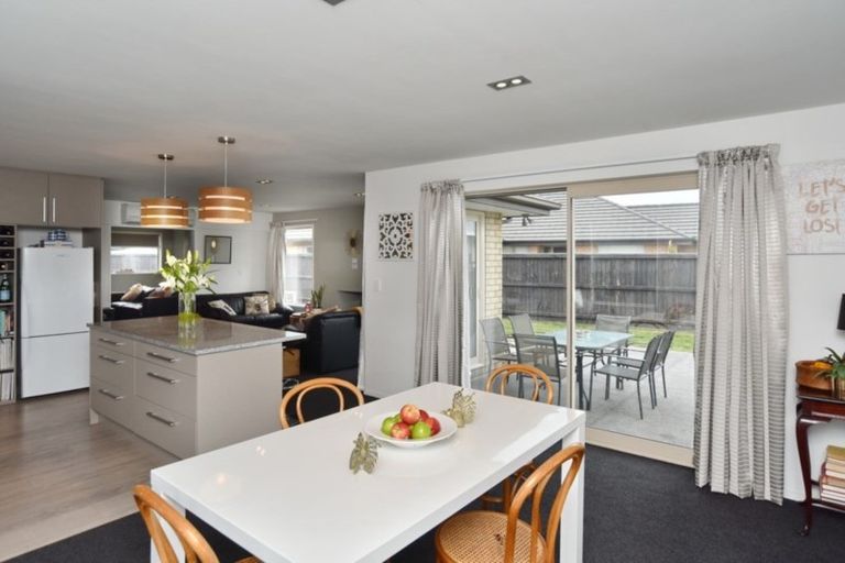 Photo of property in 14 Rapley Street, Kaiapoi, 7630