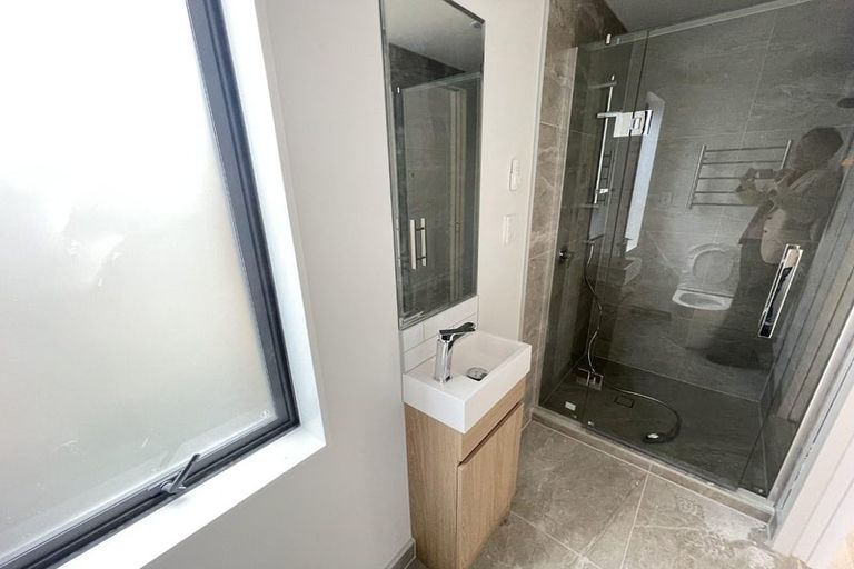 Photo of property in 7 Battersby Lane, Windsor Park, Auckland, 0632