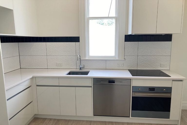 Photo of property in 31 Colombo Street, Newtown, Wellington, 6021