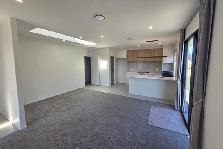 Photo of property in 12 Benrogan Drive, Halswell, Christchurch, 8025