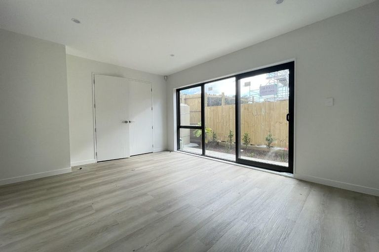 Photo of property in 7 Battersby Lane, Windsor Park, Auckland, 0632