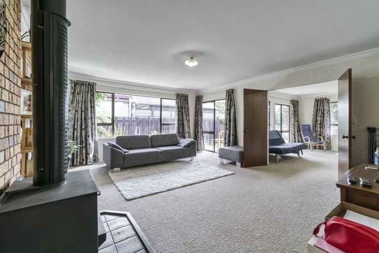 Photo of property in 124 Grey Street, Cambridge, 3434