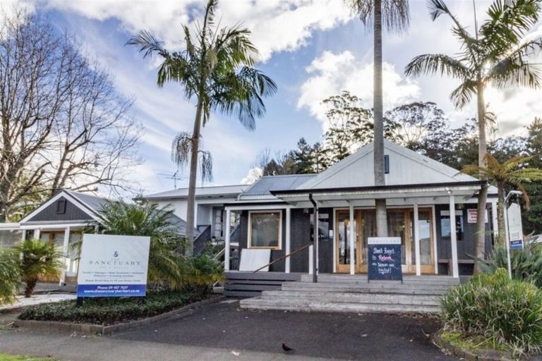 Photo of property in 132 Kerikeri Road, Kerikeri, 0230
