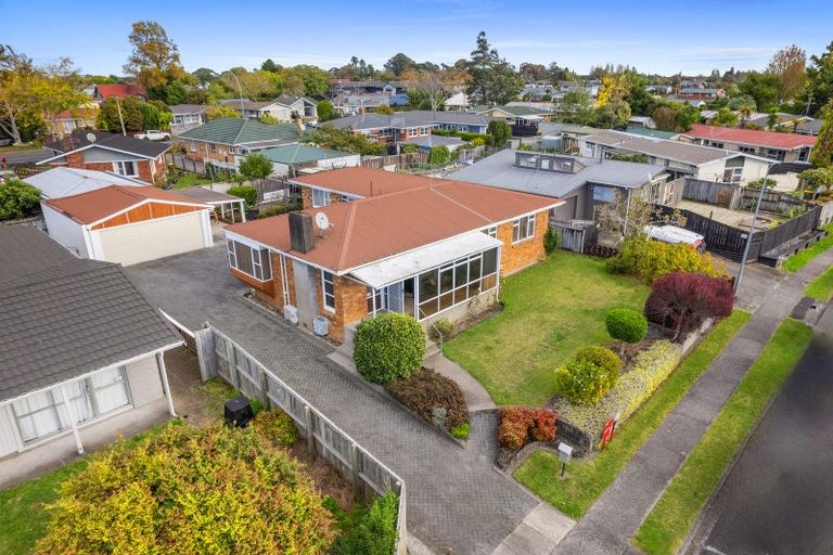 Photo of property in 19 Rossiter Place, Chartwell, Hamilton, 3210