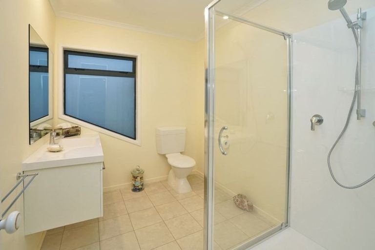 Photo of property in 43 Montrose Crescent, Huntington, Hamilton, 3210