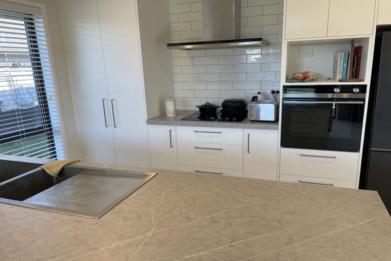 Photo of property in 187 Faringdon Boulevard, Rolleston, 7615