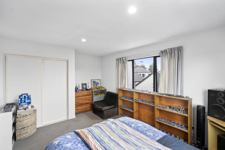 Photo of property in 4/75 Thackeray Place, Waltham, Christchurch, 8023