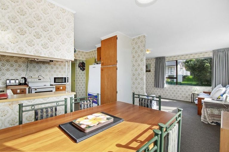 Photo of property in 23 Nassau Avenue, Grenada North, Wellington, 5028