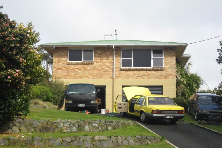 Photo of property in 8 Hursthouse Street, Vogeltown, New Plymouth, 4310