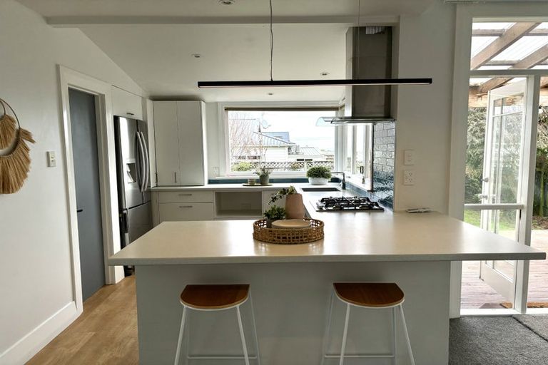 Photo of property in 92 Tomahawk Road, Andersons Bay, Dunedin, 9013