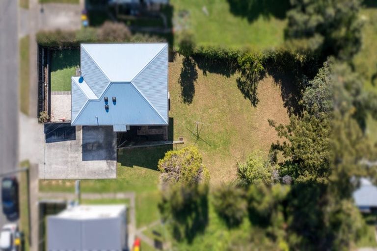 Photo of property in 101 Sievers Grove, Cannons Creek, Porirua, 5024