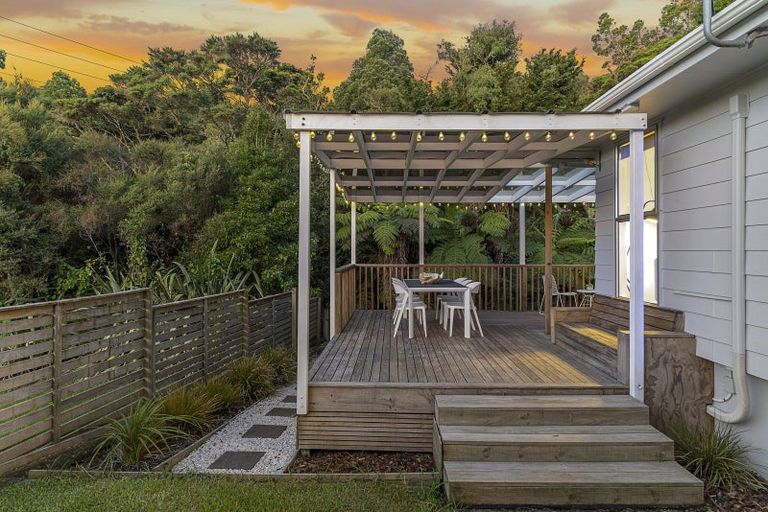 Photo of property in 78 Eskdale Road, Birkdale, Auckland, 0626