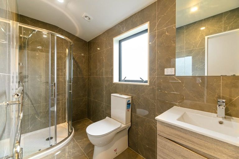 Photo of property in 4b Geordie Street, Henderson, Auckland, 0612