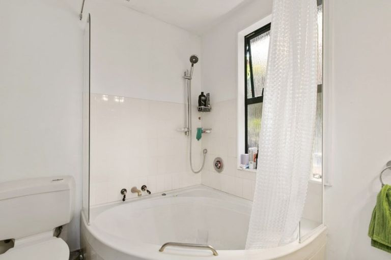 Photo of property in 27b Daniell Street, Newtown, Wellington, 6021