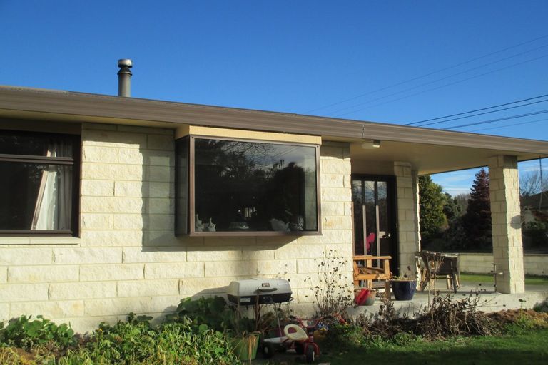 Photo of property in 67 Cox Street, Geraldine, 7930