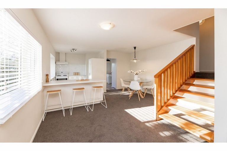 Photo of property in 85 Palmers Road, New Brighton, Christchurch, 8083