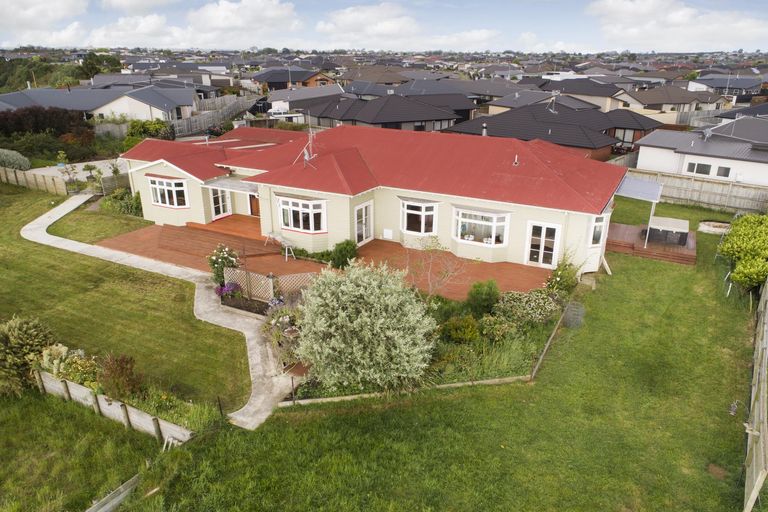 Photo of property in 9 Morocco Terrace, Kelvin Grove, Palmerston North, 4414