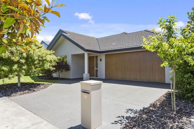 Photo of property in 10 Beechwood Drive, Northwood, Christchurch, 8051